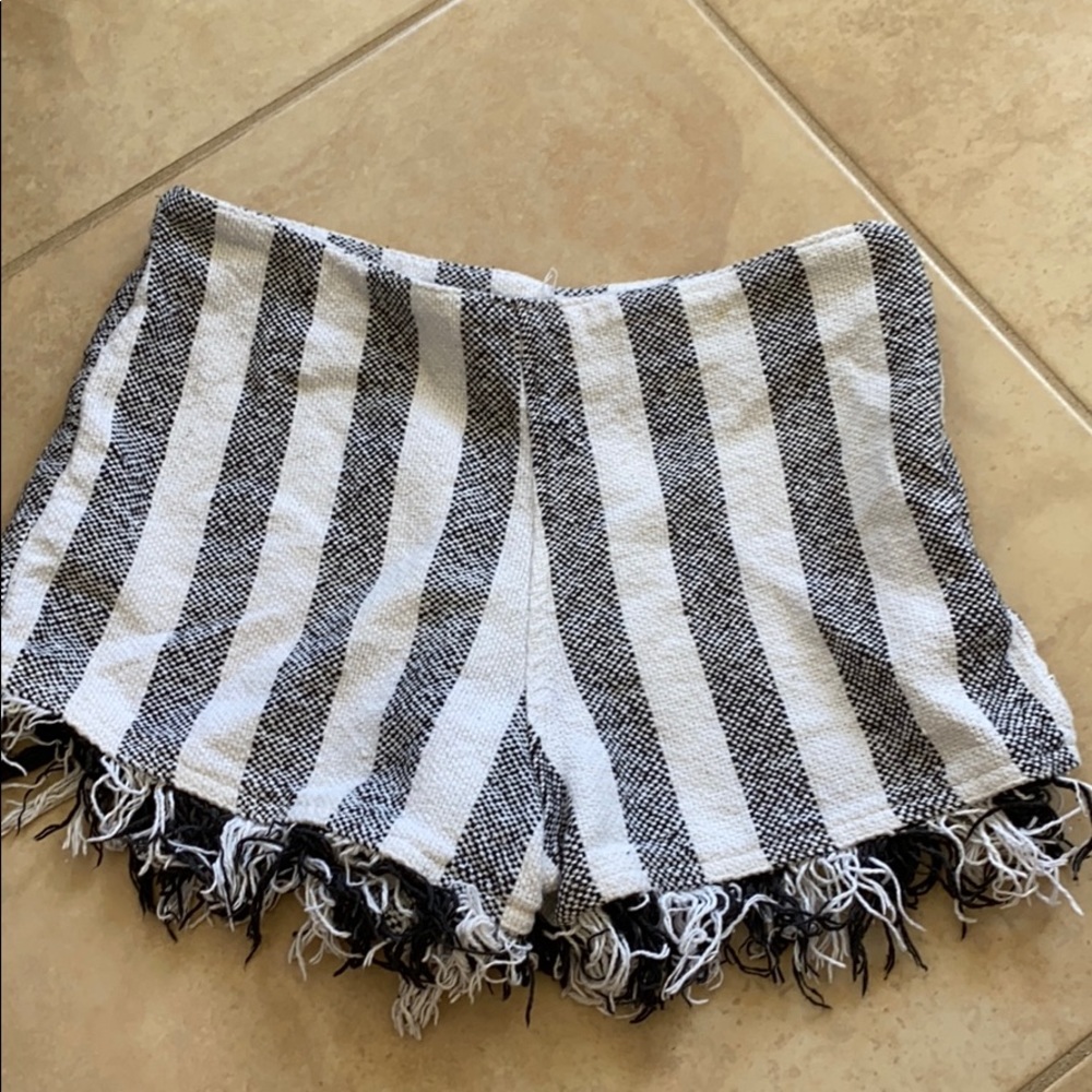 Volcom shorts
